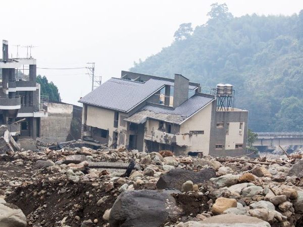 Um novo recorde de 142 catástrofes naturais acumula 108 bilhões de dólares em perdas seguradas