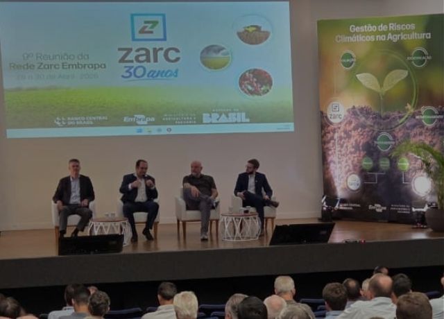 FenSeg destaca avanços do Zarc e alerta para desafios climáticos no seguro rural durante seminário da Embrapa
